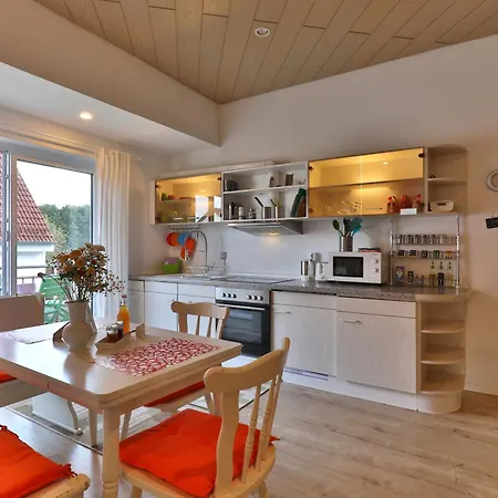 Apartman 90 Qm Lichtdurchflutete Im Loft-style Mit Balkon Und Naehe Zum Neckar