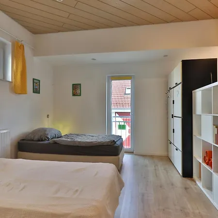 90 Qm Lichtdurchflutete Im Loft-style Mit Balkon Und Naehe Zum Neckar Apartman