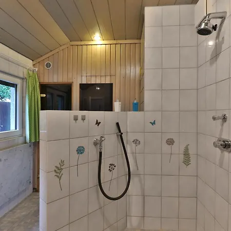 Apartman 90 Qm Lichtdurchflutete Im Loft-style Mit Balkon Und Naehe Zum Neckar *