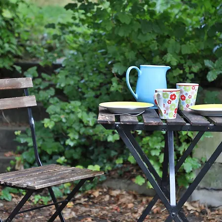 90 Qm Lichtdurchflutete Im Loft-style Mit Balkon Und Naehe Zum Neckar Apartman *