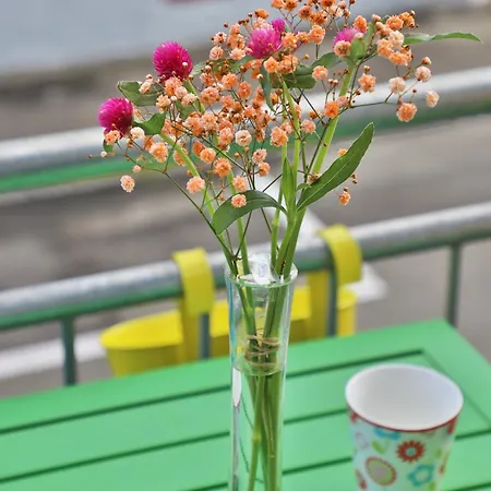 90 Qm Lichtdurchflutete Im Loft-style Mit Balkon Und Naehe Zum Neckar נורטינגן