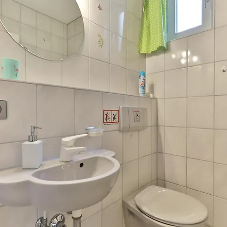 90 Qm Lichtdurchflutete Im Loft-style Mit Balkon Und Naehe Zum Neckar Apartman *