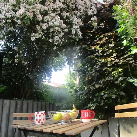 90 Qm Lichtdurchflutete Im Loft-style Mit Balkon Und Naehe Zum Neckar